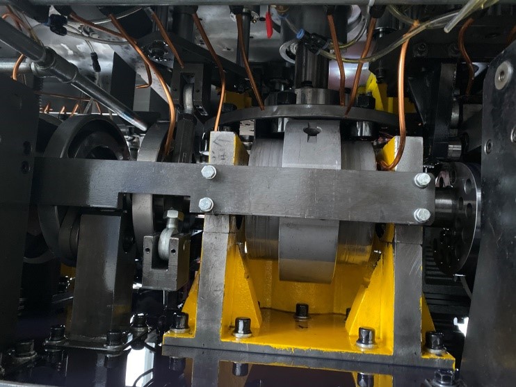 高速纸杯计算机图片1